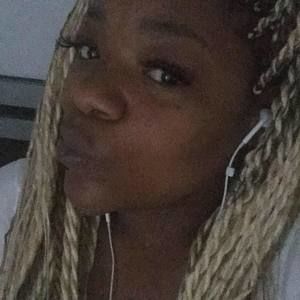 Meet your Posher, Yantah